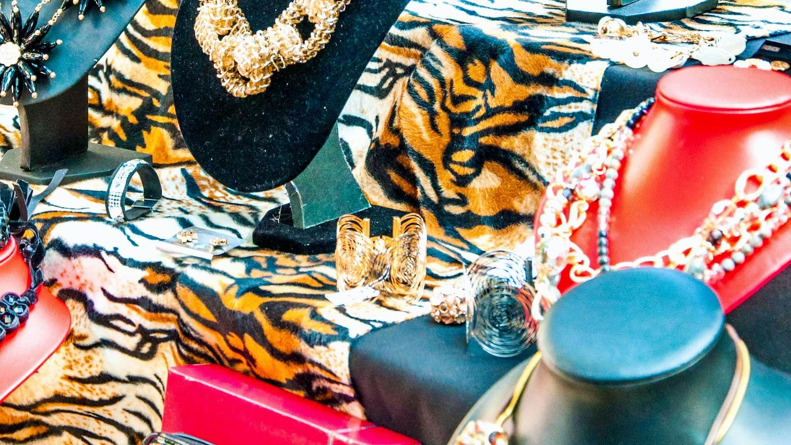 Les Clés d’une Braderie Juteuse: Comment Acheter Low-Cost et Vendre Haute-Valeur en Mode Éco-responsable